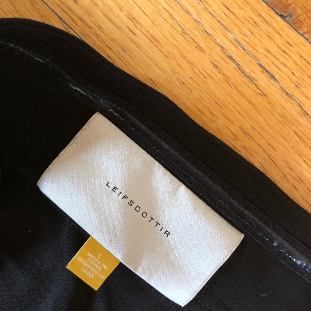 NWT Black Leifstoddir Dress Size L - Picture 4 of 5